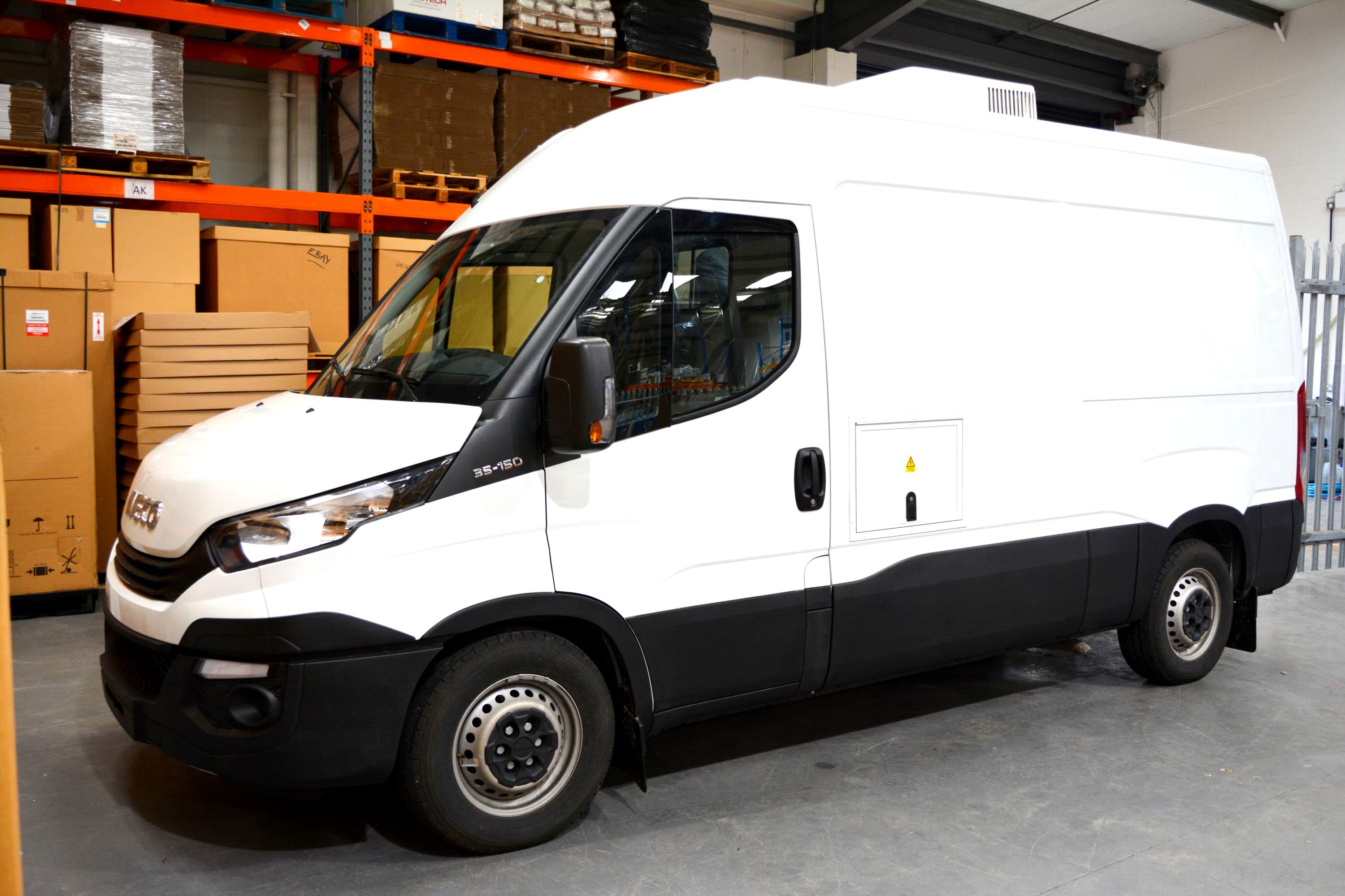 VAN LAB