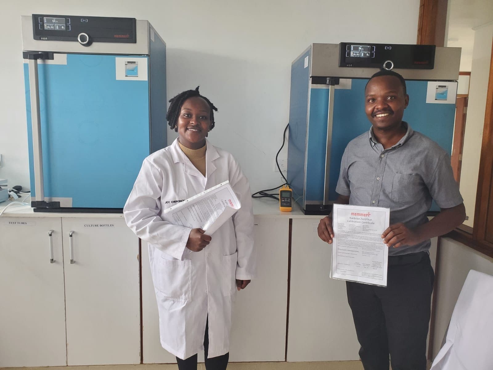 Incubator installation, with certificates handed over to the customer